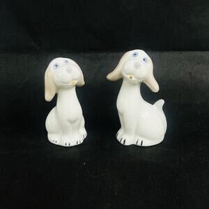 vintage porcelain salt and pepper shaker set long eared hound puppies kitschy 3”